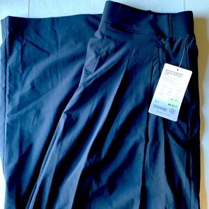 NWT - Athleta Black Brooklyn Heights Pleated Wide Leg Pants - Size 10